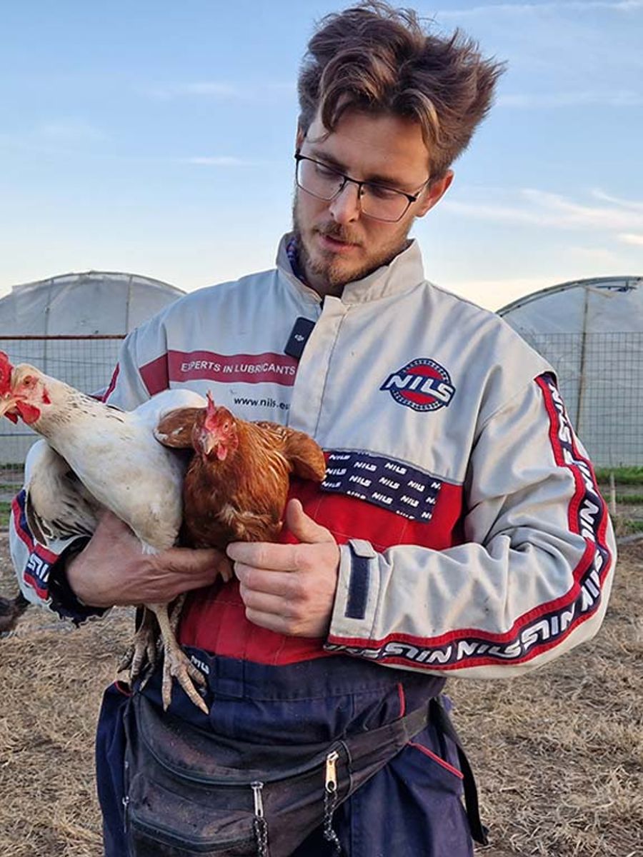 Paolo e le sue galline